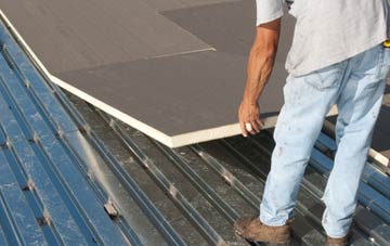 benefits of insulating Newton On Rawcliffe flat roofing